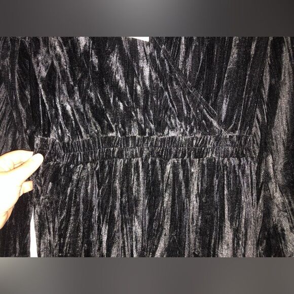 📳 A New Day | NEW Velvet Jumpsuit - Picture 3 of 7